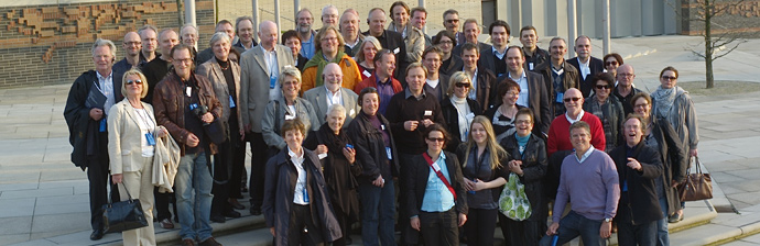 Gruppenfoto der 50 ci-Mitglieder auf der Jahreshauptversammlung 2010 in Hamburg